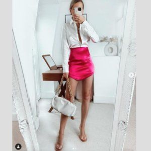 BLOGGERS FAVE! Zara Pink Satin Effect High Waist Mini Skirt Sz M  NWT